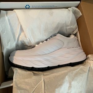 HOKA BONDI SR Women’s size 8